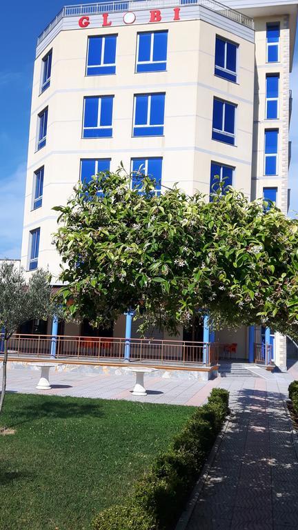 Hotel Restaurant Globi Velipoje Exterior photo